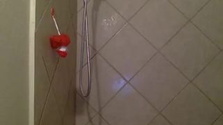 New camgilrl Galadriel87 shower bate