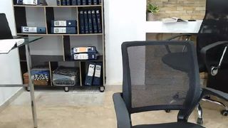 C4_aliceandboss_August-27-2019_15-58-10