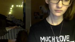 Nerd girl live cam