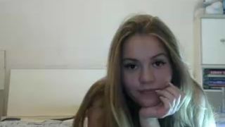 Kattymodel05 webcam recording 2014 November 19_09-26-10