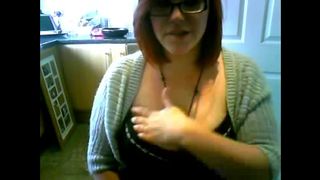 Rach -UK Milf showing her huge boobs pt2