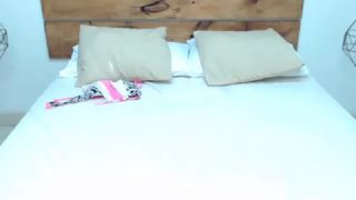 sofi_hot333 2019-07-12 2010