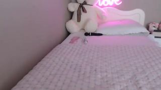 peachcreamy_26082019_0615_female_chaturbate