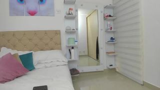 ShainaJones flash tits