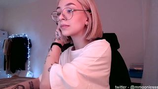 moonless_ CB babe October-28-2019
