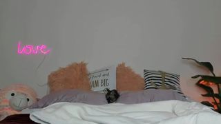 mila_poonis_301019