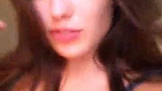 Who is she? Who is this camgirl?