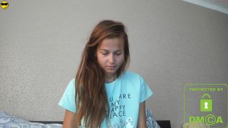 wild_kitti_31082019_1145_female_chaturbate