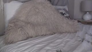 Hot blonde milf Jasmine_Rose masturbating