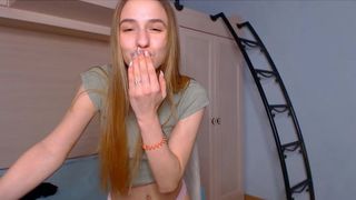 Hart1ibang fooling around showing tits in public show