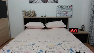 Sexysweet Daniela body and anal show