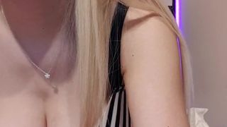 Monikag webcam show 2019-11-19_23-47-27_226