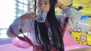 Crazypilar webcam show 2019-11-19_22-29-47_030