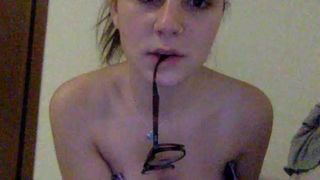 Giulia01it webcam show 2019-11-19_00-12-07_275