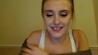 sarah matty showing some ass