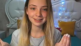 Best_Liza - innocent teen, boobs flash