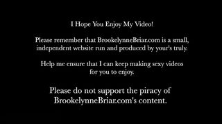 Brookelynne Briar strapon