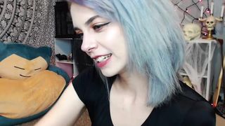 LunaLamb - dildo blowjob