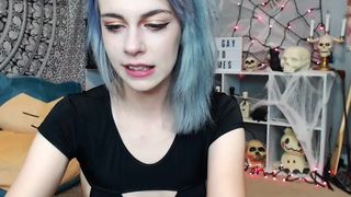 LunaLamb - dildo blowjob