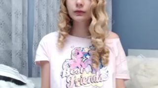 Kitten_liss - petite teen, dildo deepthroat, pussy fingering