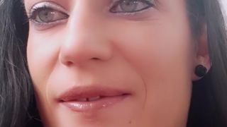 Chick6_sexy webcam show 2019-11-22_09-19-47_469