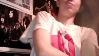 Famous-monster webcam show 2019-11-22_16-56-39_963