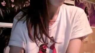Famous-monster webcam show 2019-11-24_22-08-46_033