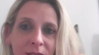 Liliesoft webcam show 2019-11-23_01-46-51_620
