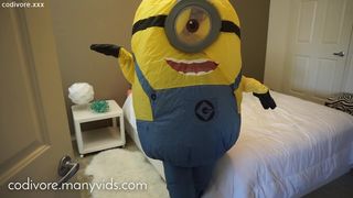 Codi Vore Busty Minion