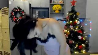 :aina2kaya_1203-2019 ( living girls tribbing )