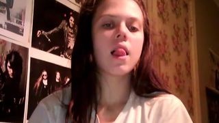 Famous-monster webcam show 2019-12-06_20-07-34_641