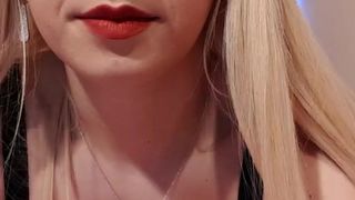 Monikag webcam show 2019-12-02_20-26-10_665