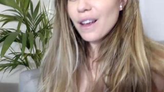 Kalyssy webcam show 2019-12-04_16-21-06_045