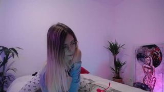 Cassy_cum webcam show 2019-12-01_22-32-33_822