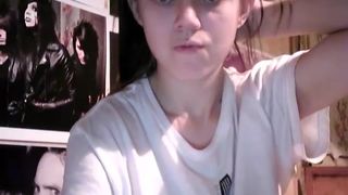 Famous-monster webcam show 2019-12-01_19-19-09_452