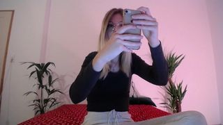 Cassy_cum webcam show 2019-12-03_22-11-43_975