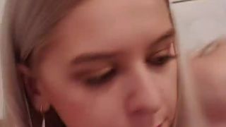 Monikag webcam show 2019-12-10_23-23-16_284