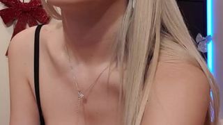 Monikag webcam show 2019-12-10_23-41-49_060