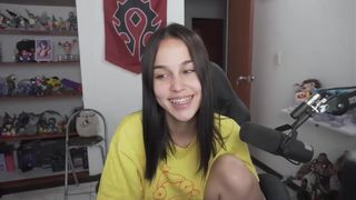 Laura_Cornett Camshow 12/10/19 part 2