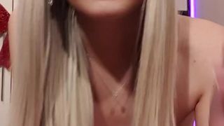 Monikag webcam show 2019-12-11_02-48-11_987