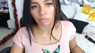 Melanihopper webcam show 2019-12-15_06-49-01_552