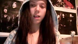 Famous-monster webcam show 2019-12-16_18-54-12_235