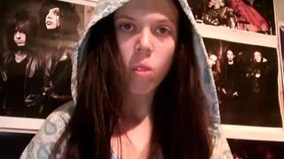 Famous-monster webcam show 2019-12-16_18-54-12_235