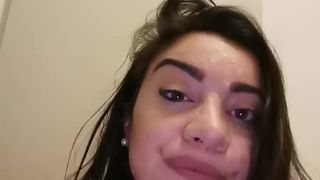 Letitbetrue webcam show 2019-12-16_18-17-36_851