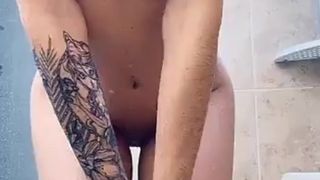 Yourunikorn 2019-12-20 shower (short video)