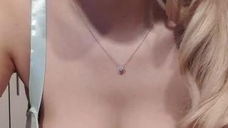 Monikag webcam show 2019-12-18_04-53-15_078