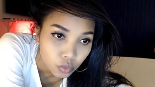 sexyticky_22122019_2117_female_chaturbate