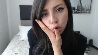 aliciagh  11.05-2019 dildo play