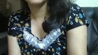 puneri latika sexy priviate show huge boobs play