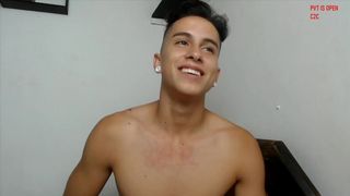 three_sex-2019-10-10 2/2